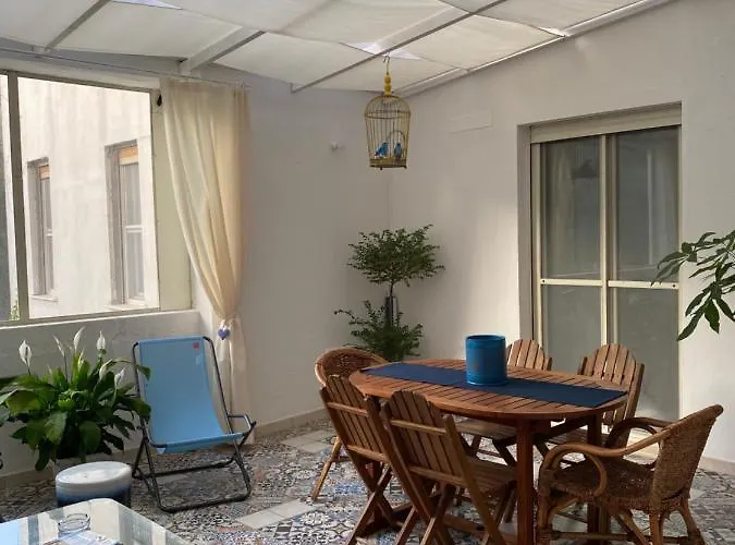 Tra Mare E 公寓 Torre di Faro